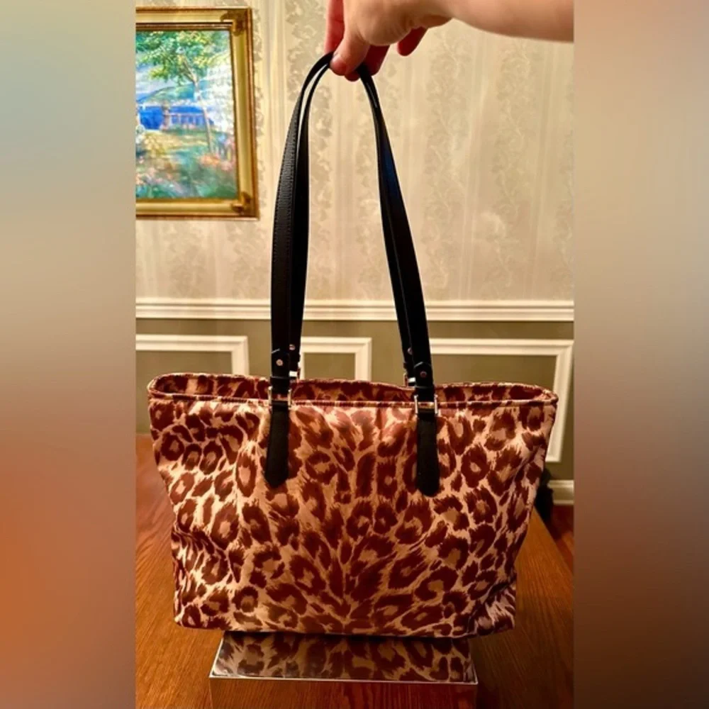 ✨Kate Spade♠️”Taylor” Leopard Tote Bag/Leather/Nylon - Picture 5 of 16